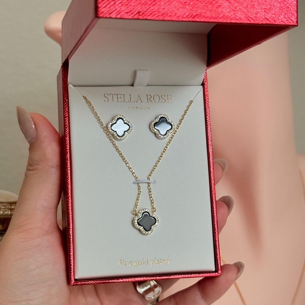 ⚜️ Stélla Gold and Black Jewelry Set - Picture 6 of 6